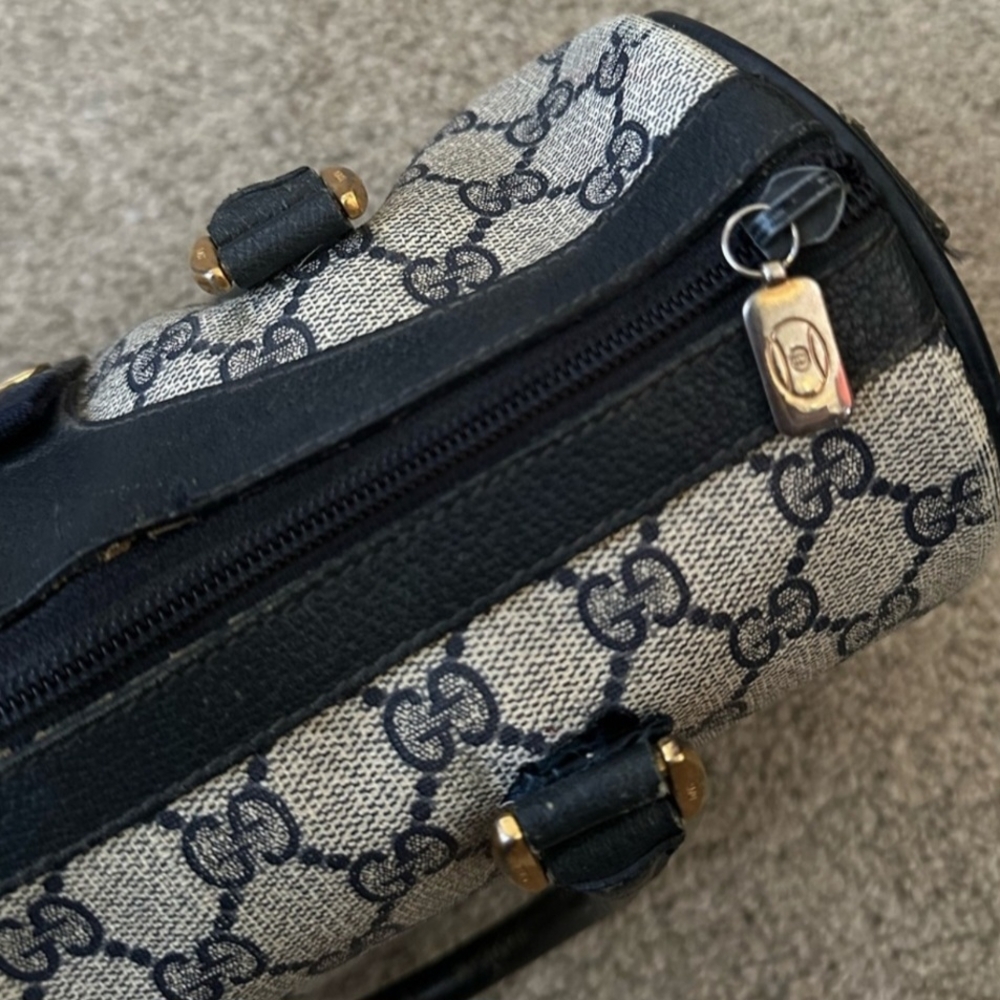 Authentic Vintage Gucci GG Monogram Supreme Sherry Web - Picture 10 of 12